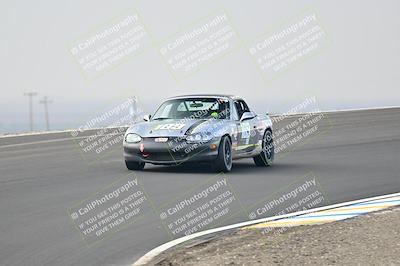 media/Jan-26-2025-CalClub SCCA (Sun) [[cfcea7df88]]/Group 4/Race/